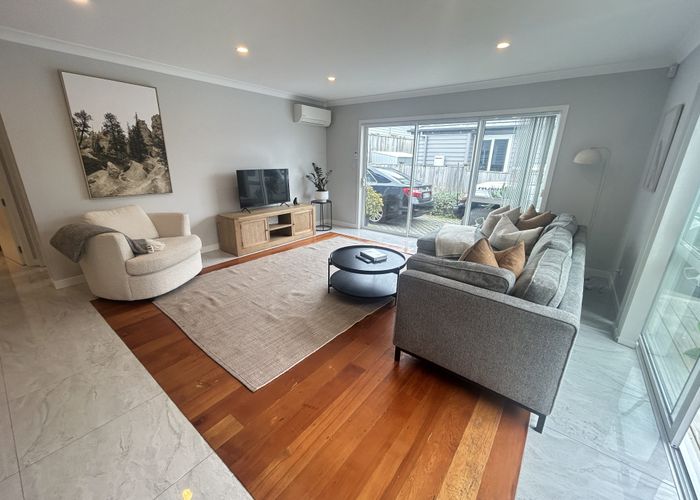  at 34 Richards Ave, Forrest Hill, North Shore City, Auckland