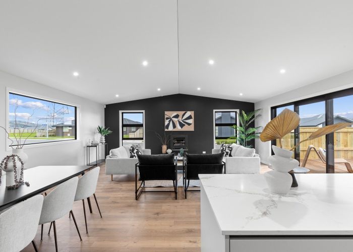  at 1 Corfu Crescent, Fitzherbert, Palmerston North, Manawatu / Whanganui