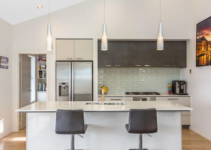  at 53 Endeavour Drive, Whitby, Porirua, Wellington