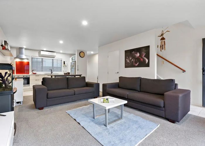  at 18/1 Harrison Road, Mount Wellington, Auckland City, Auckland