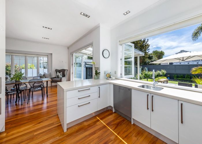  at 71 Marsden Avenue, Mount Eden, Auckland