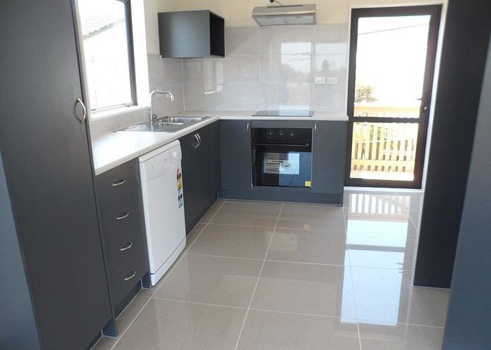  at 5A Amerce Pl, Highland Park, Manukau City, Auckland