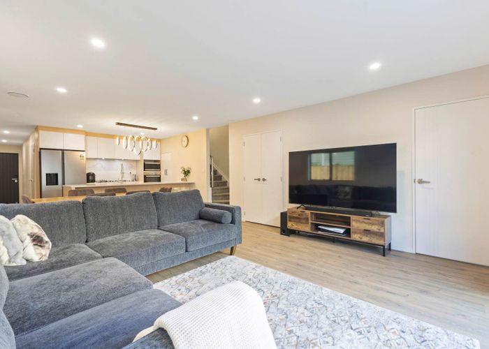  at 10B Christella Street, Flat Bush, Manukau City, Auckland