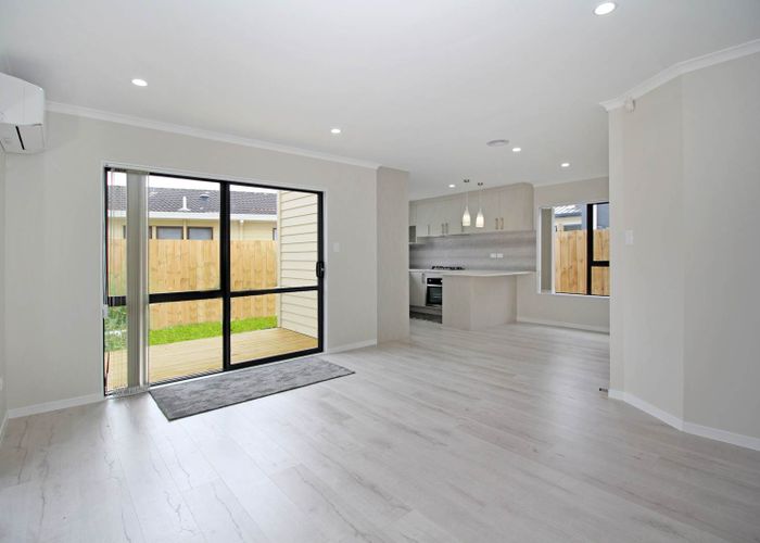  at 34 Paneika Lane, Otahuhu, Auckland