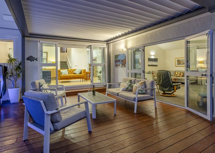  at 16 Waipuia Place, Greenhithe, North Shore City, Auckland