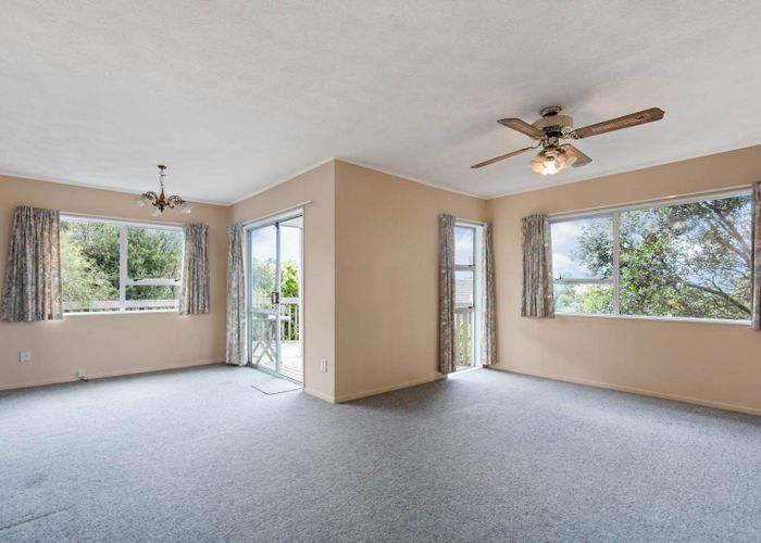  at 36 Athena Drive, Totara Vale, North Shore City, Auckland