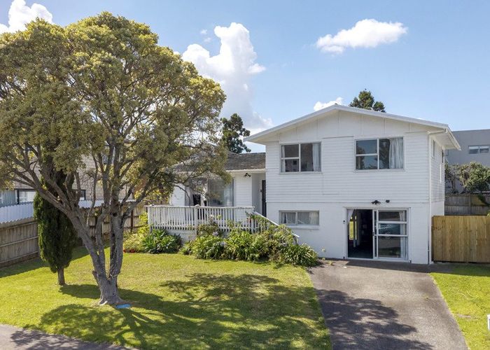  at 26 Reelick Avenue, Pakuranga Heights, Manukau City, Auckland