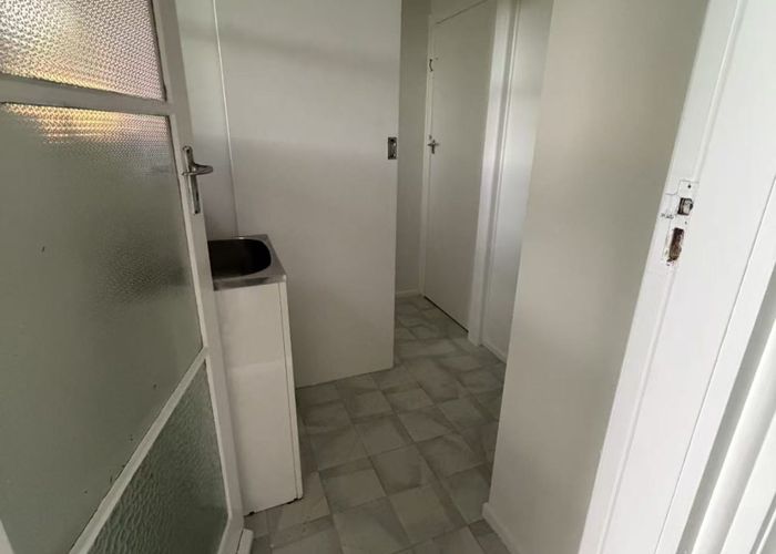  at 26 pinedale pl, Henderson, Waitakere City, Auckland