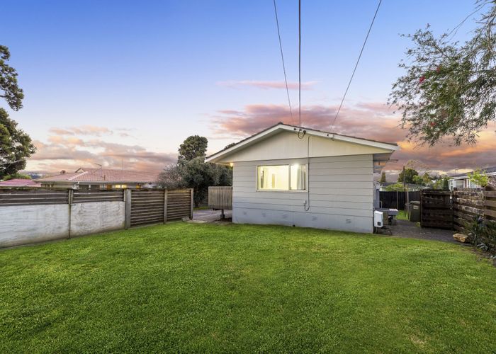  at 1/217 Swanson Road, Henderson, Waitakere City, Auckland