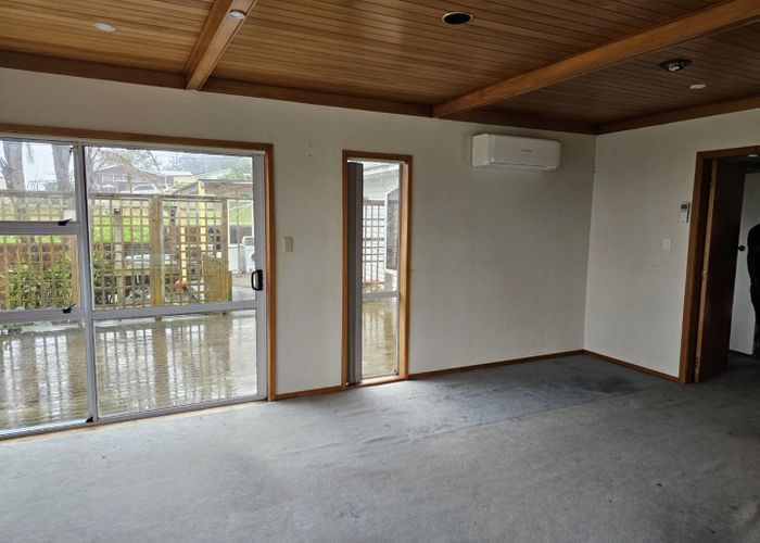  at 2/139 Simpson Road, Ranui, Waitakere City, Auckland