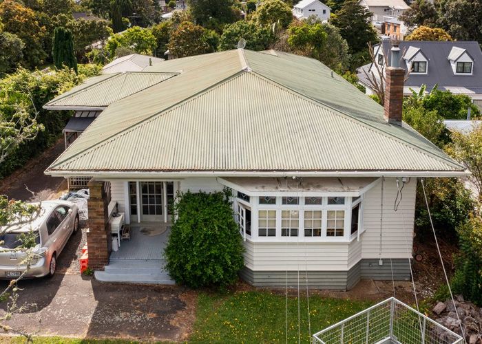  at New Lynn, Waitakere City, Auckland