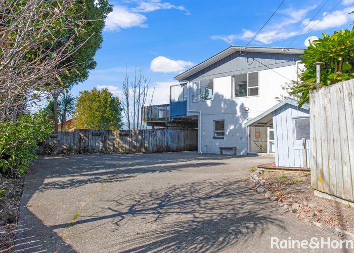  at 2/90 Rosier Road, Glen Eden, Waitakere City, Auckland