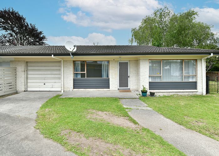  at 1/65 Edmonton Road, Henderson, Auckland