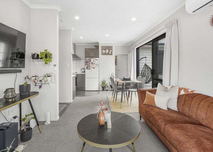  at 4/37 North Ridge Drive, Rototuna, Hamilton, Waikato