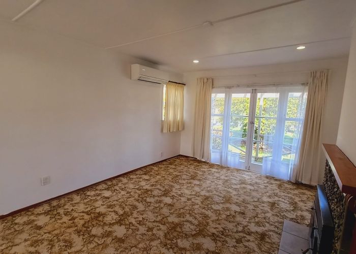 For sale 8 Waterview Road West, Takanini, Papakura, Auckland homes