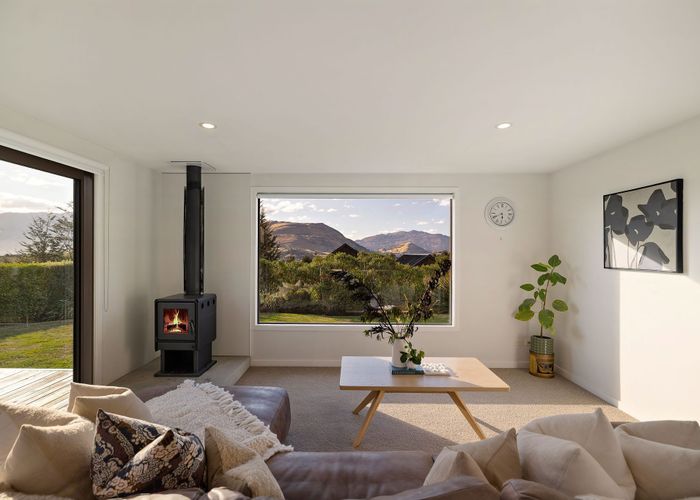  at 3 Caithness Court, Jacks Point, Queenstown-Lakes, Otago