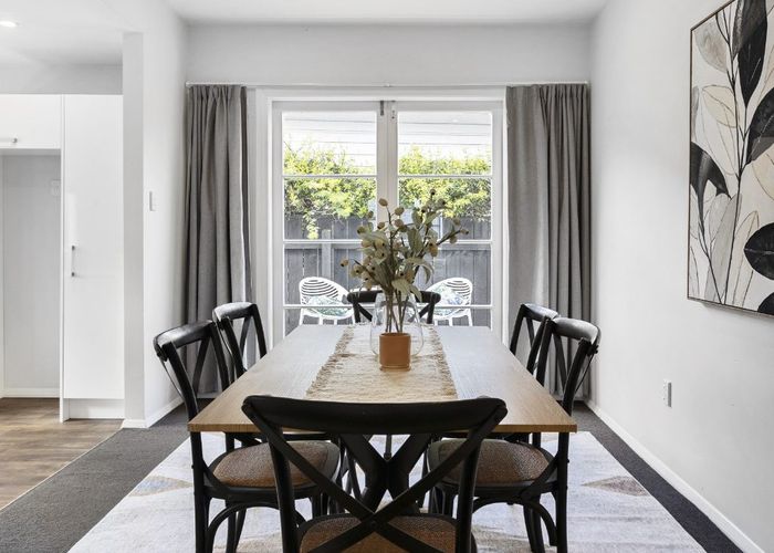  at 65 Hutt Road, Petone, Lower Hutt, Wellington
