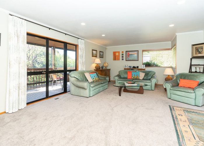  at 18 Cherrywood Street, Pukete, Hamilton