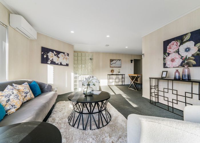  at 7 Newbliss Crescent, East Tamaki Heights, Auckland