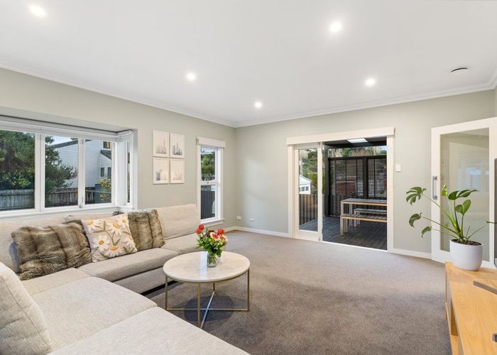  at 42 Ivanhoe Road, Grey Lynn, Auckland