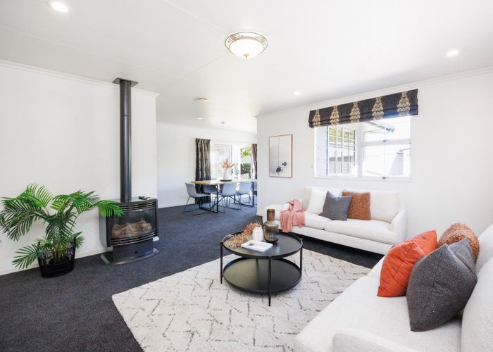  at 8 Paradise Place, Milson, Palmerston North, Manawatu / Whanganui