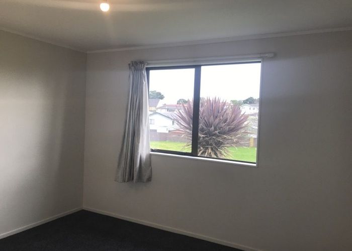  at 27A Silver Creek Road, Manurewa, Manukau City, Auckland