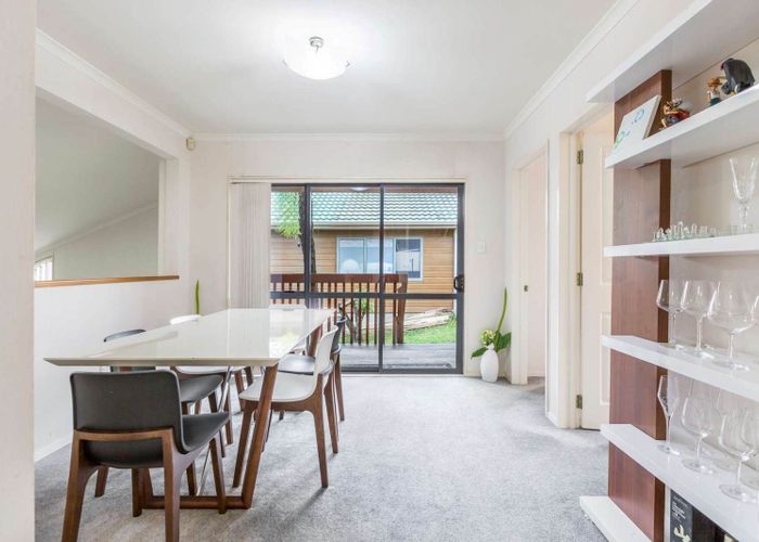  at 21 Ryehill Close, New Lynn, Waitakere City, Auckland