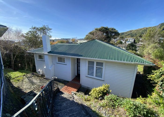  at 44 Handyside Street, Tawa, Wellington, Wellington