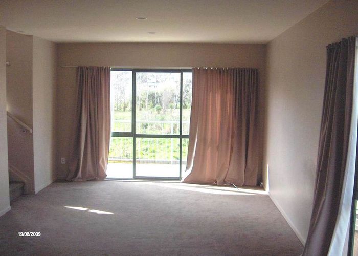  at 93 Malaspina Place, Papatoetoe, Manukau City, Auckland