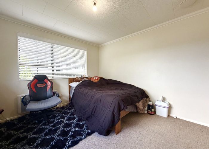  at 122 California Drive, Totara Park, Upper Hutt, Wellington