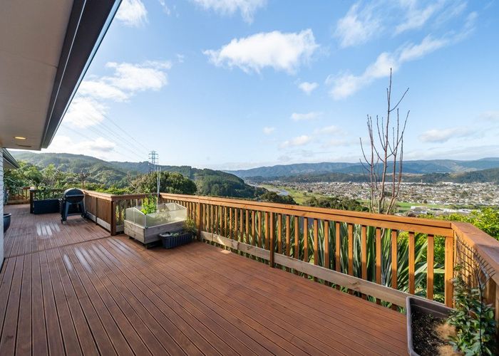  at 23 Percy Kinsman Crescent, Riverstone Terraces, Upper Hutt