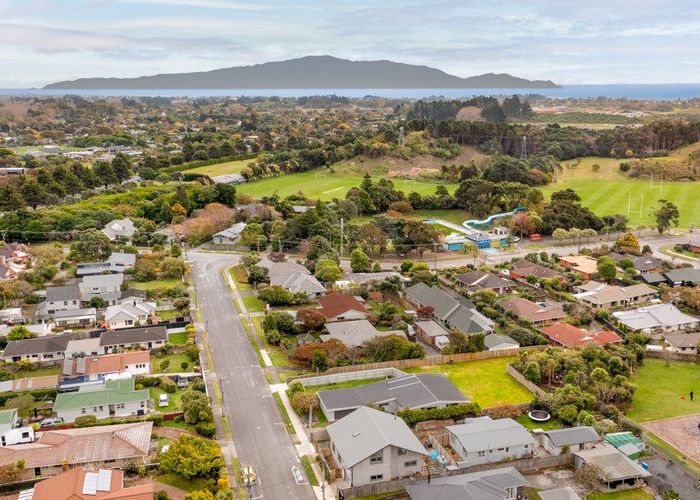  at 11 Rimu Street, Waikanae, Kapiti Coast, Wellington