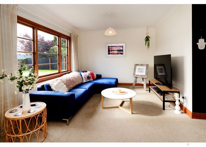  at 17 Thackeray Street, Saint Andrews, Waimate, Canterbury