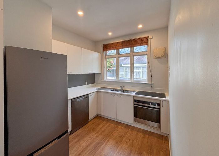  at 17 Lansbury Avenue, Strowan, Christchurch City, Canterbury