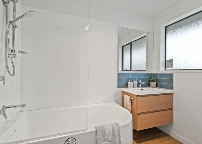  at 1/7 Peverel Street, Riccarton, Christchurch City, Canterbury