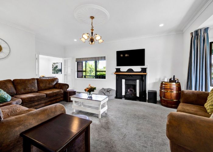  at 115C Barrett Road, Whalers Gate, New Plymouth