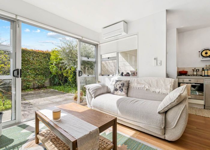  at 1/116 Wellington Street, Freemans Bay, Auckland City, Auckland
