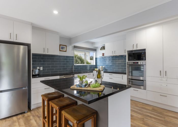  at 28 Third View Avenue, Beachlands, Auckland