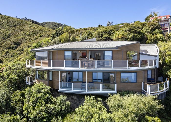  at 55 Ferry Road, Days Bay, Eastbourne, Lower Hutt, Wellington