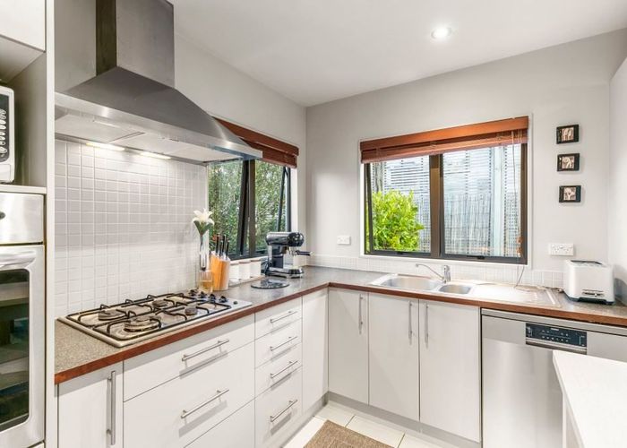  at 11/48 Schnapper Rock Road, Albany, North Shore City, Auckland