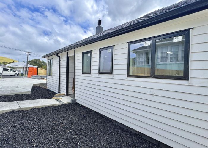  at 66 Court Crescent, Panmure, Auckland