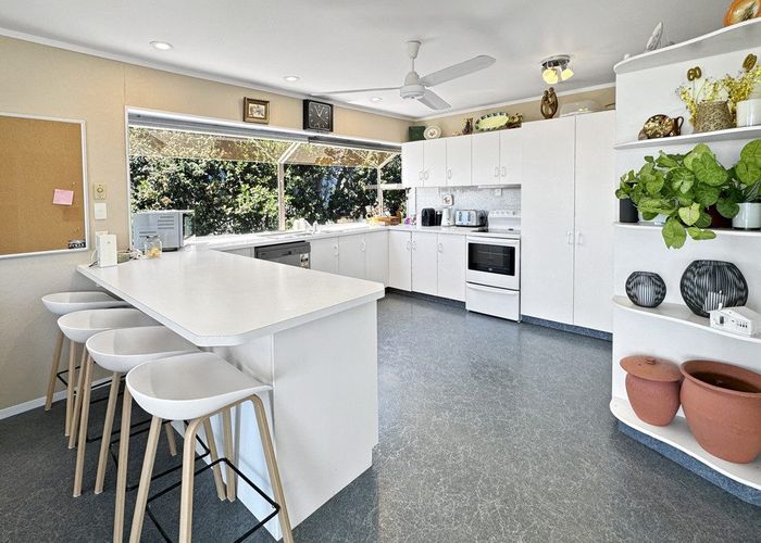  at 86 Ocean Road, Ohope, Ohope