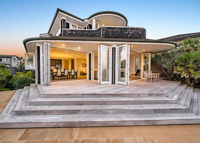  at 27 Muritai Road, Milford, North Shore City, Auckland