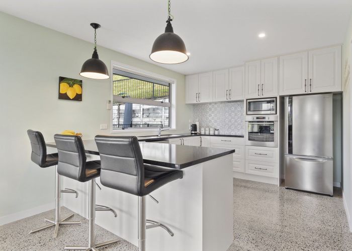  at 26 Blackberry Way, Welcome Bay, Tauranga