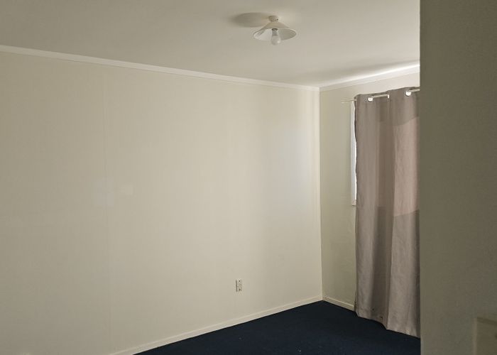  at 9 Miro Street, New Lynn, Waitakere City, Auckland