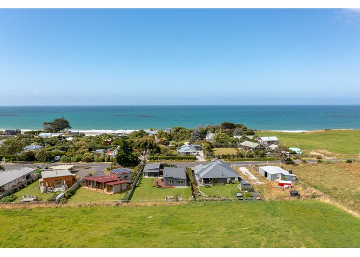  at 1239 Coast Road, Karitane, Waikouaiti