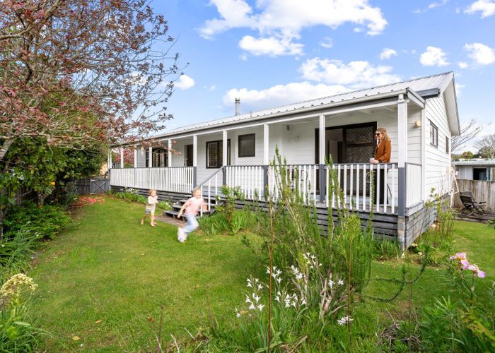  at 135 Everitt Crescent, Whangamata, Thames-Coromandel, Waikato