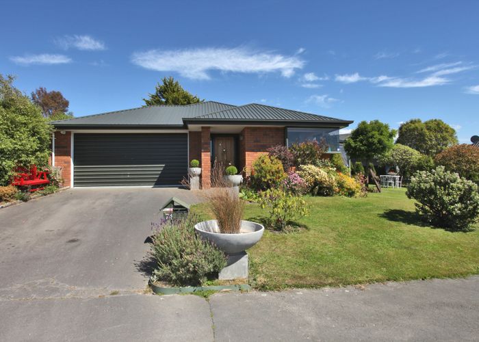  at 74 Ravensdale Rise, Westmorland, Christchurch