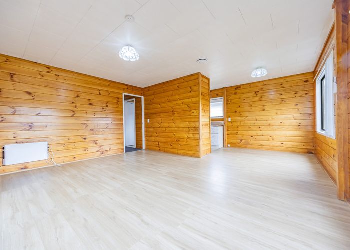  at 1/42 Starforth Place, Henderson, Waitakere City, Auckland