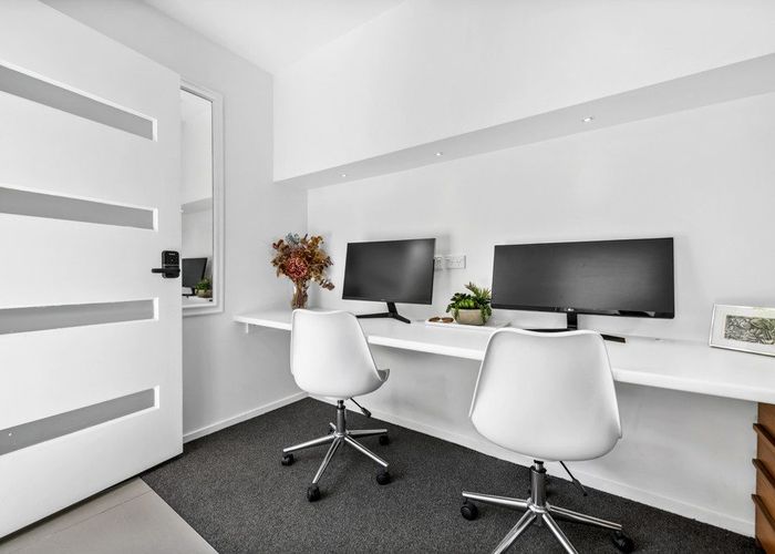  at 2/34 Howe Street, Howick, Manukau City, Auckland